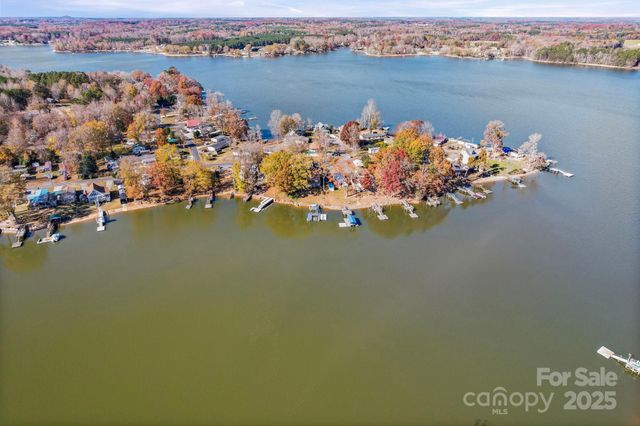 355 N Fisherman Lane, Salisbury, NC 28146