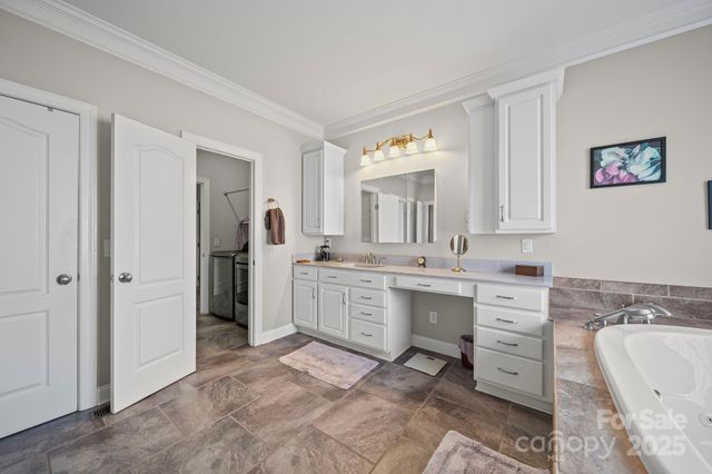 355 N Fisherman Lane, Salisbury, NC 28146