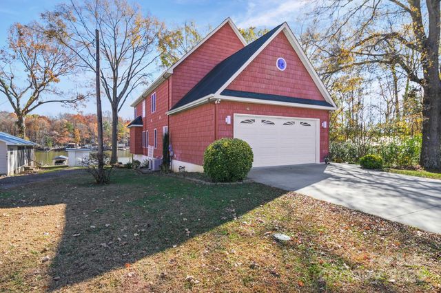 355 N Fisherman Lane, Salisbury, NC 28146