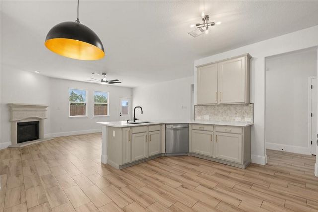 4910 E Meadow Drive, Deer Park, TX 77536