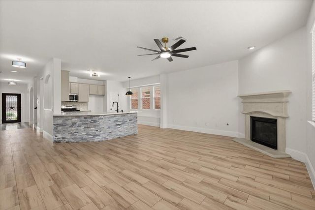 4910 E Meadow Drive, Deer Park, TX 77536