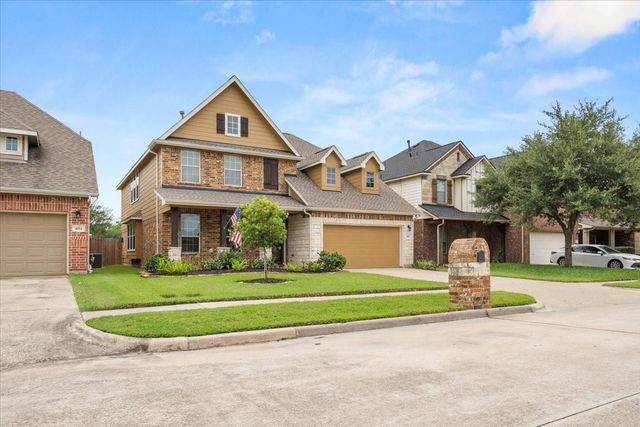 4910 E Meadow Drive, Deer Park, TX 77536