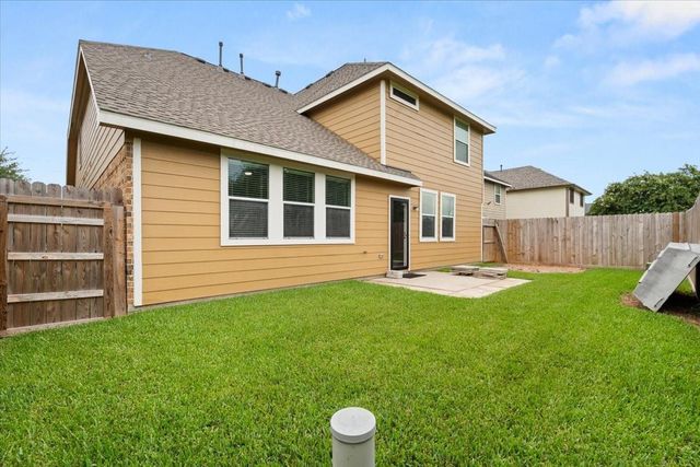 4910 E Meadow Drive, Deer Park, TX 77536