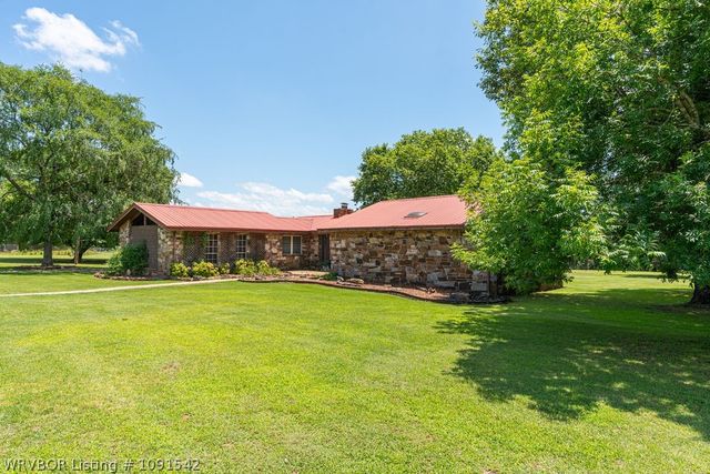 6235 Belmont Drive, Alma, AR 72921