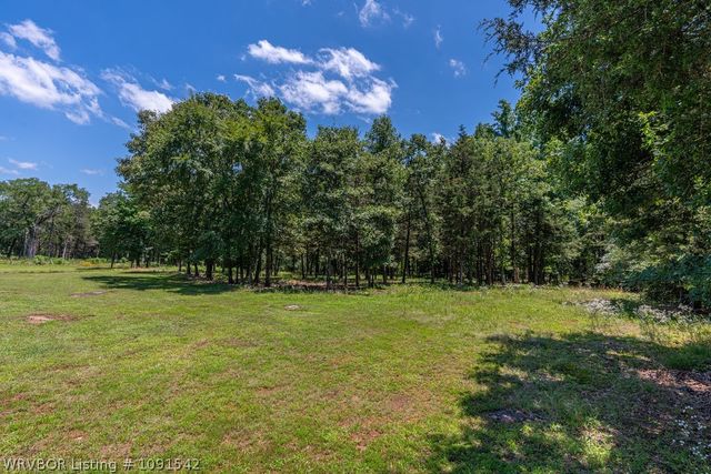 6235 Belmont Drive, Alma, AR 72921