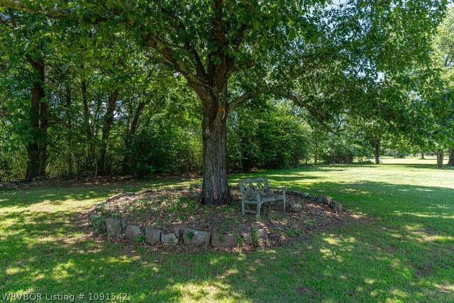 6235 Belmont Drive, Alma, AR 72921