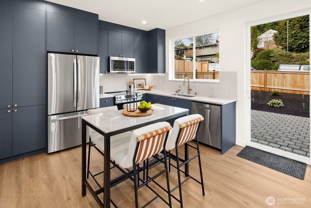 2755 NW 90th Street, Seattle, WA 98117