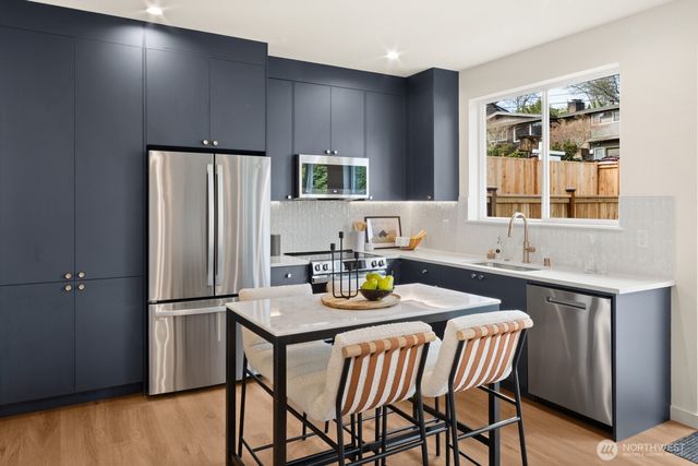 2755 NW 90th Street, Seattle, WA 98117