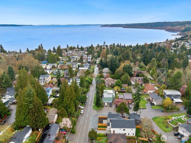 2755 NW 90th Street, Seattle, WA 98117