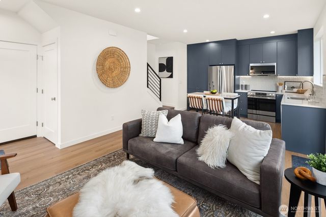 2755 NW 90th Street, Seattle, WA 98117