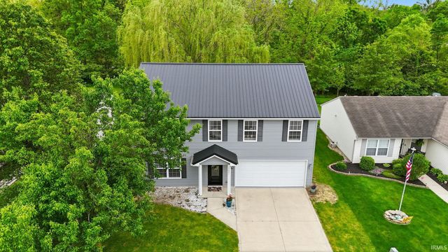 12621 Braveheart Drive, Fort Wayne, IN 46814