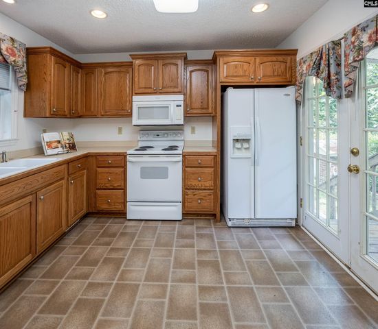 331 Bond Street, Batesburg, SC 29006