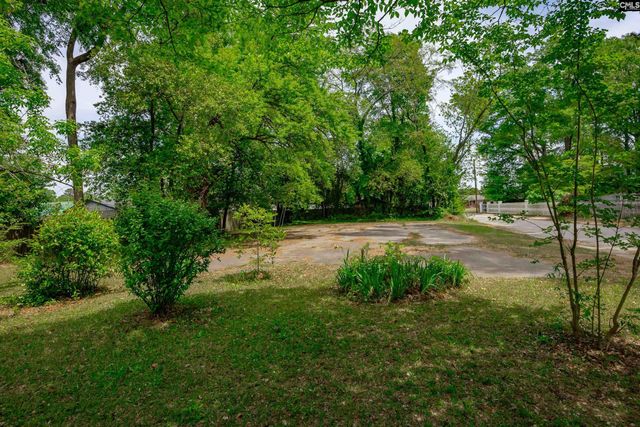 331 Bond Street, Batesburg, SC 29006