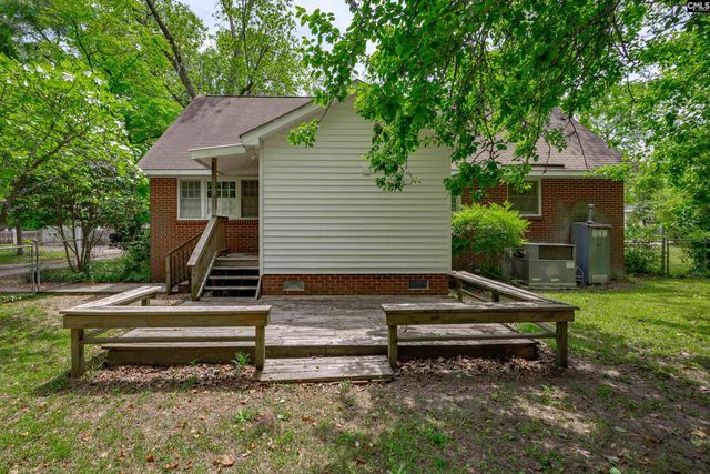 331 Bond Street, Batesburg, SC 29006