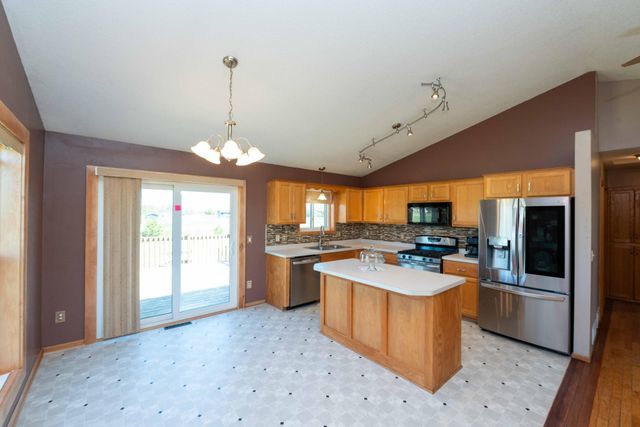 14266 292nd Avenue NW, Zimmerman, MN 55398