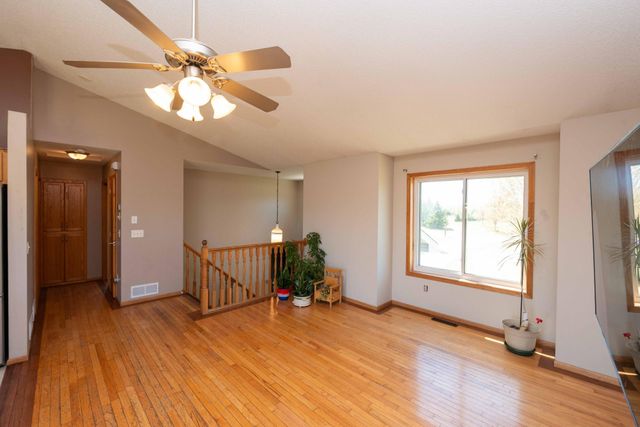 14266 292nd Avenue NW, Zimmerman, MN 55398