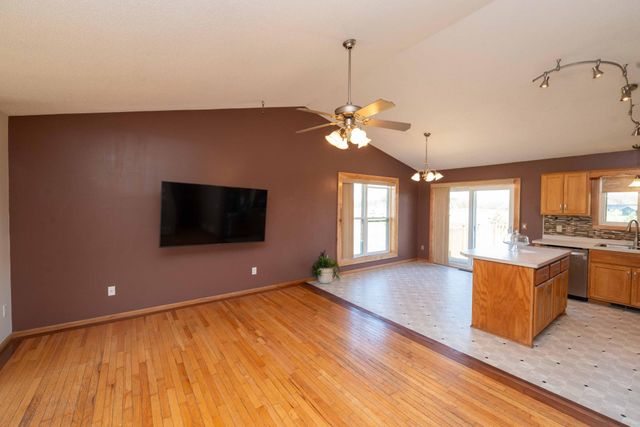14266 292nd Avenue NW, Zimmerman, MN 55398