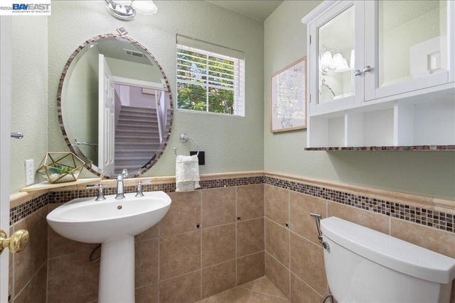 5236 Brookline Ct, Dublin, CA 94568