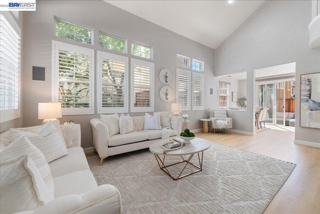 5236 Brookline Ct, Dublin, CA 94568