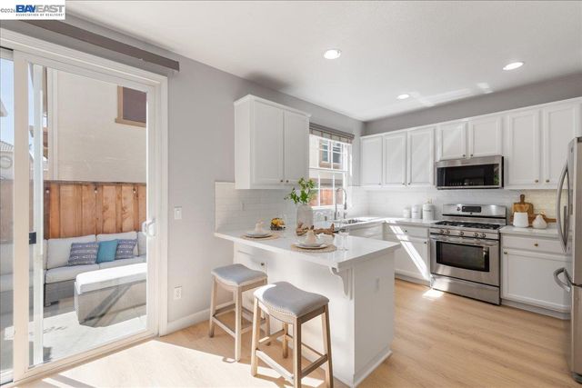 5236 Brookline Ct, Dublin, CA 94568
