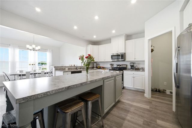 6240 Tyndale Lane, Medina, OH 44256