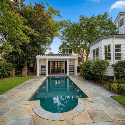 18 Trumbo Street, Charleston, SC 29401