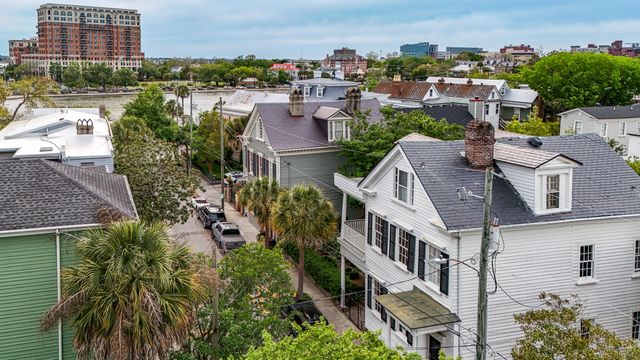 18 Trumbo Street, Charleston, SC 29401
