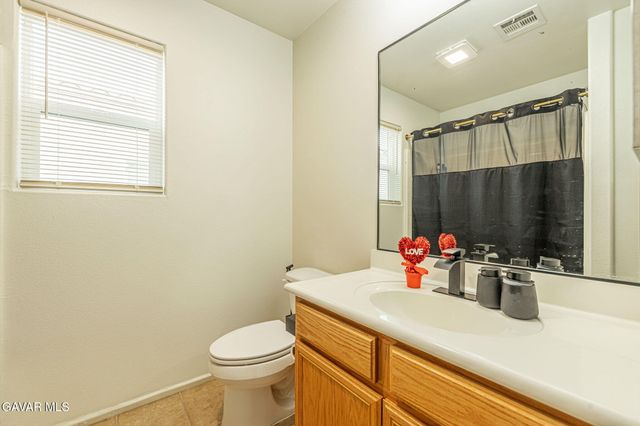 2318 Horizon Drive, Rosamond, CA 93560