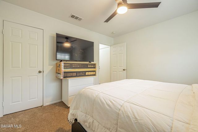 2318 Horizon Drive, Rosamond, CA 93560