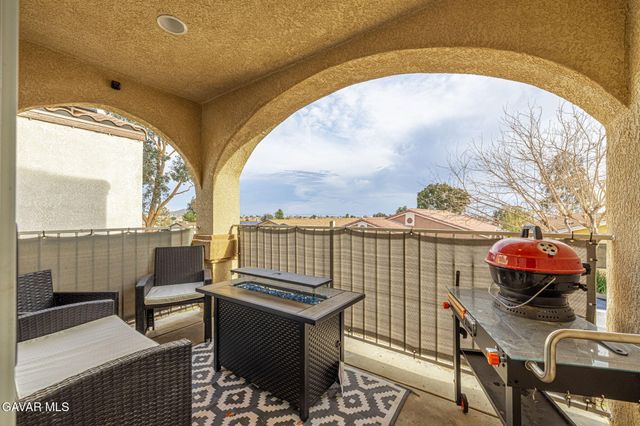 2318 Horizon Drive, Rosamond, CA 93560