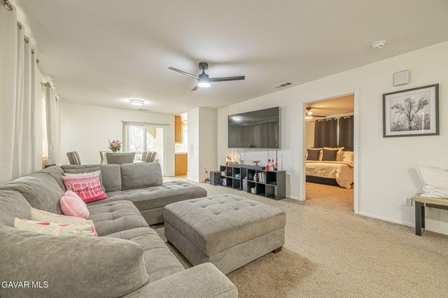 2318 Horizon Drive, Rosamond, CA 93560