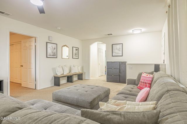 2318 Horizon Drive, Rosamond, CA 93560