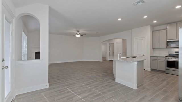 2100 Foggy Woods Lane, Anna, TX 75409