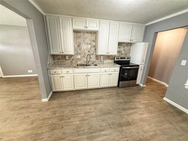 1215 Carol Drive, Shawnee, OK 74804