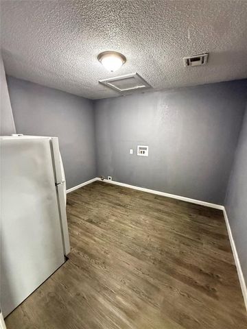 1215 Carol Drive, Shawnee, OK 74804