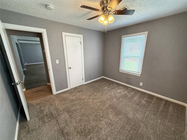1215 Carol Drive, Shawnee, OK 74804