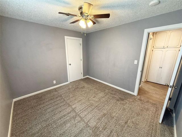 1215 Carol Drive, Shawnee, OK 74804