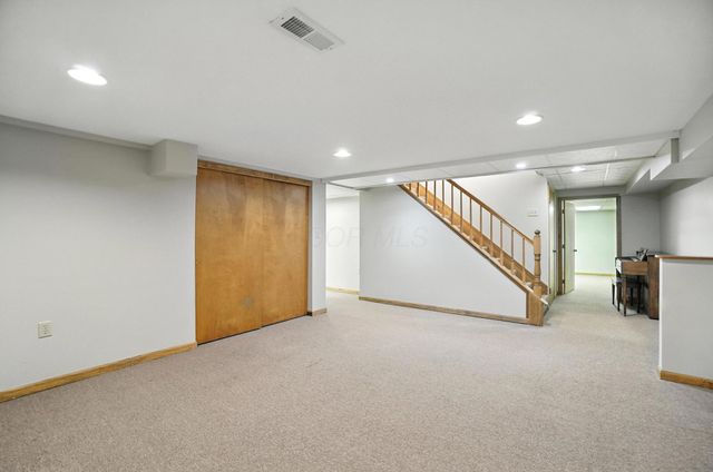 7543 Palmer Road, Pataskala, OH 43062