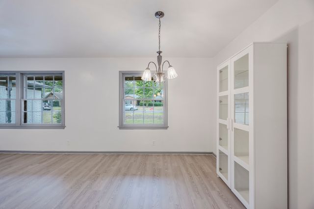 6021 Wester Avenue, Fort Worth, TX 76133