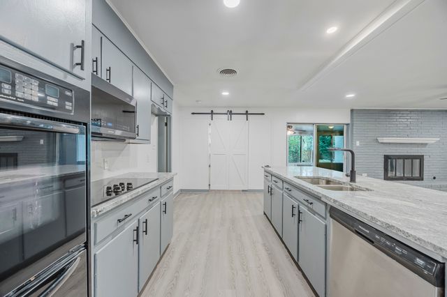 6021 Wester Avenue, Fort Worth, TX 76133