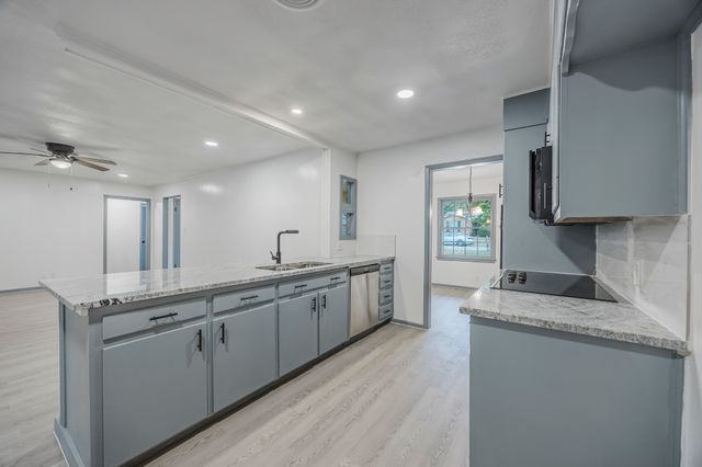 6021 Wester Avenue, Fort Worth, TX 76133