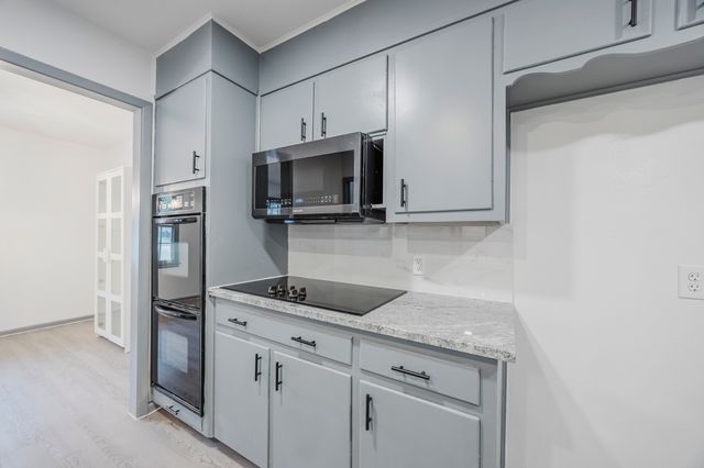 6021 Wester Avenue, Fort Worth, TX 76133