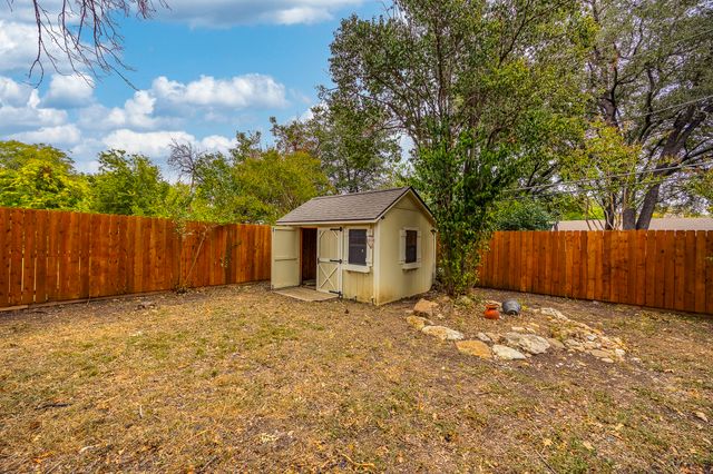 6021 Wester Avenue, Fort Worth, TX 76133