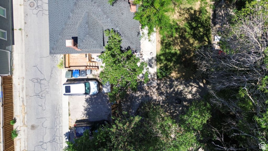 Image 4 of property listing at 462 E 700 S, Salt Lake City, UT 84111
