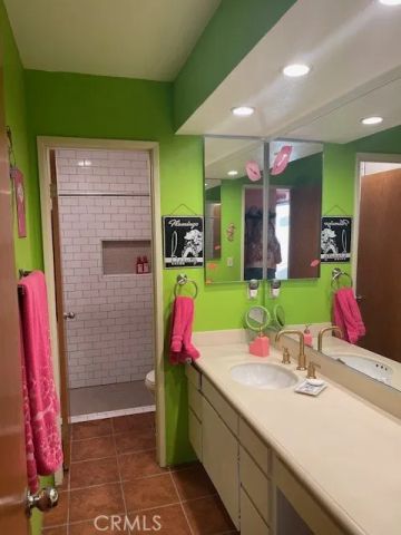 487 Village Square W., Palm Springs, CA 92262