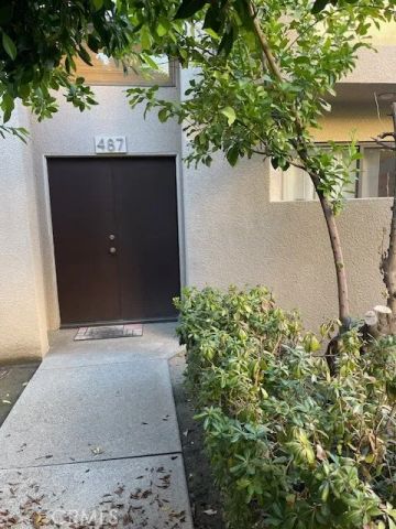 487 Village Square W., Palm Springs, CA 92262