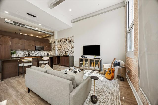 1312 Live Oak Street 107, Houston, TX 77003
