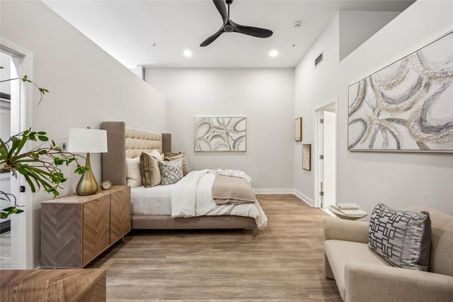 1312 Live Oak Street 107, Houston, TX 77003