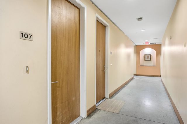 1312 Live Oak Street 107, Houston, TX 77003