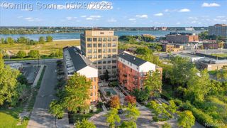 6533 E JEFFERSON Avenue 229T, Detroit, MI 48207